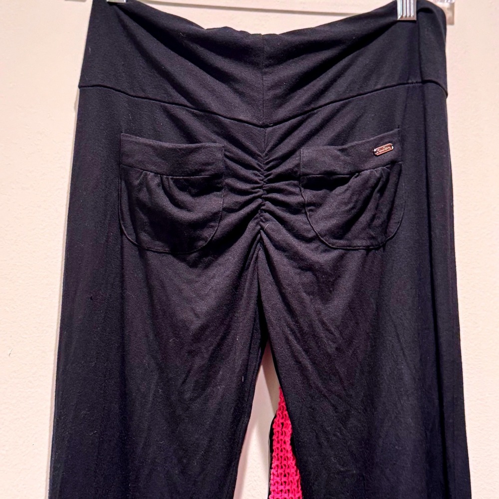 Beach Bunny Y2K Black Pink Crochet Tracksuit Low Rise Scrunch Flare Hoodie Set - Picture 5 of 9